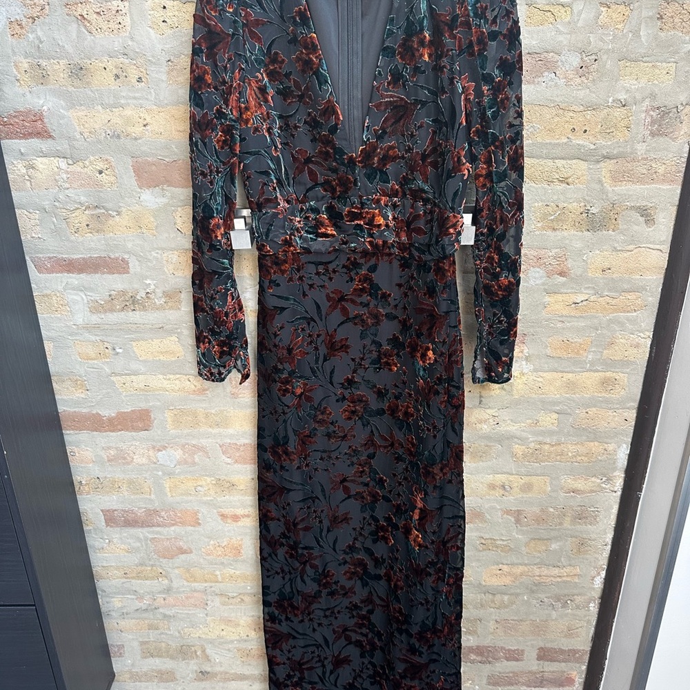 Elegant Floral Velvet Maxi Dress